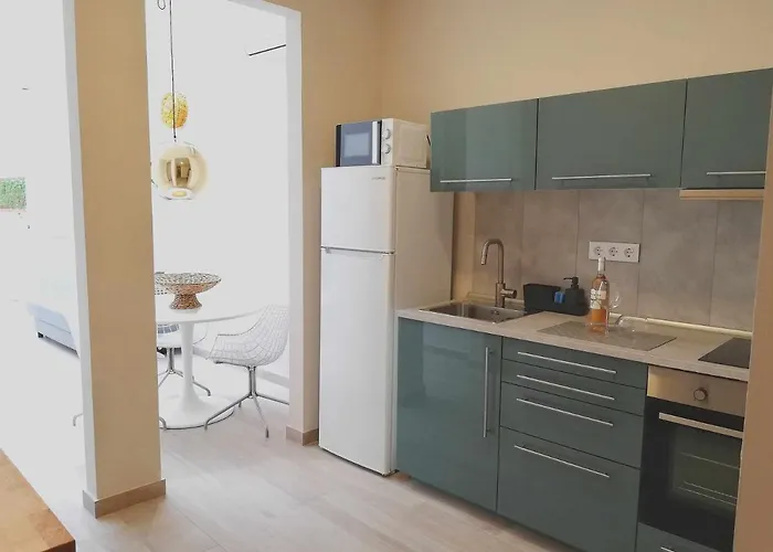 Mazi Apartments Chic