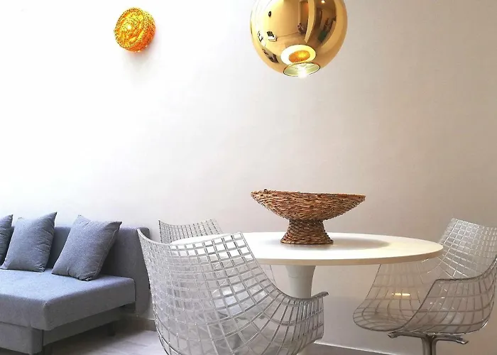 Mazi Apartments Chic